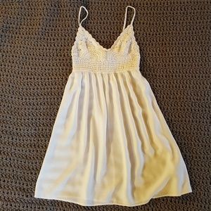 🌹🌟NWOT🌟🌹 Adorable crochet dress/coverup